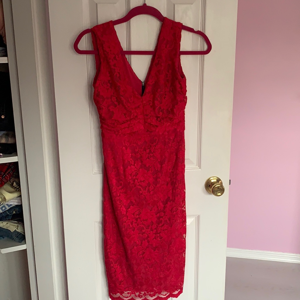 Gorgeous Red Lacy Dress